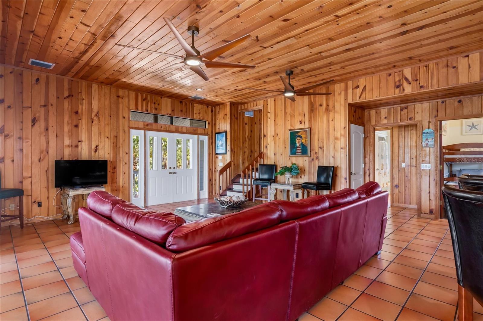 Image 6 of 64 For 51 Palm Drive