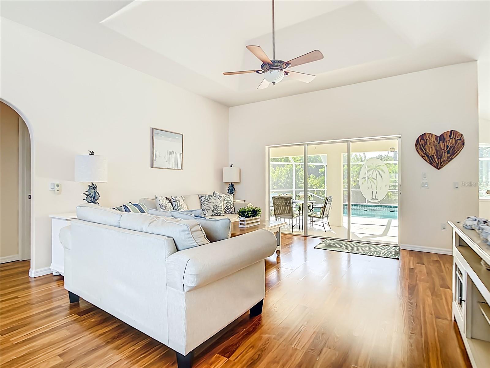 Image 15 of 51 For 145 Spur Drive