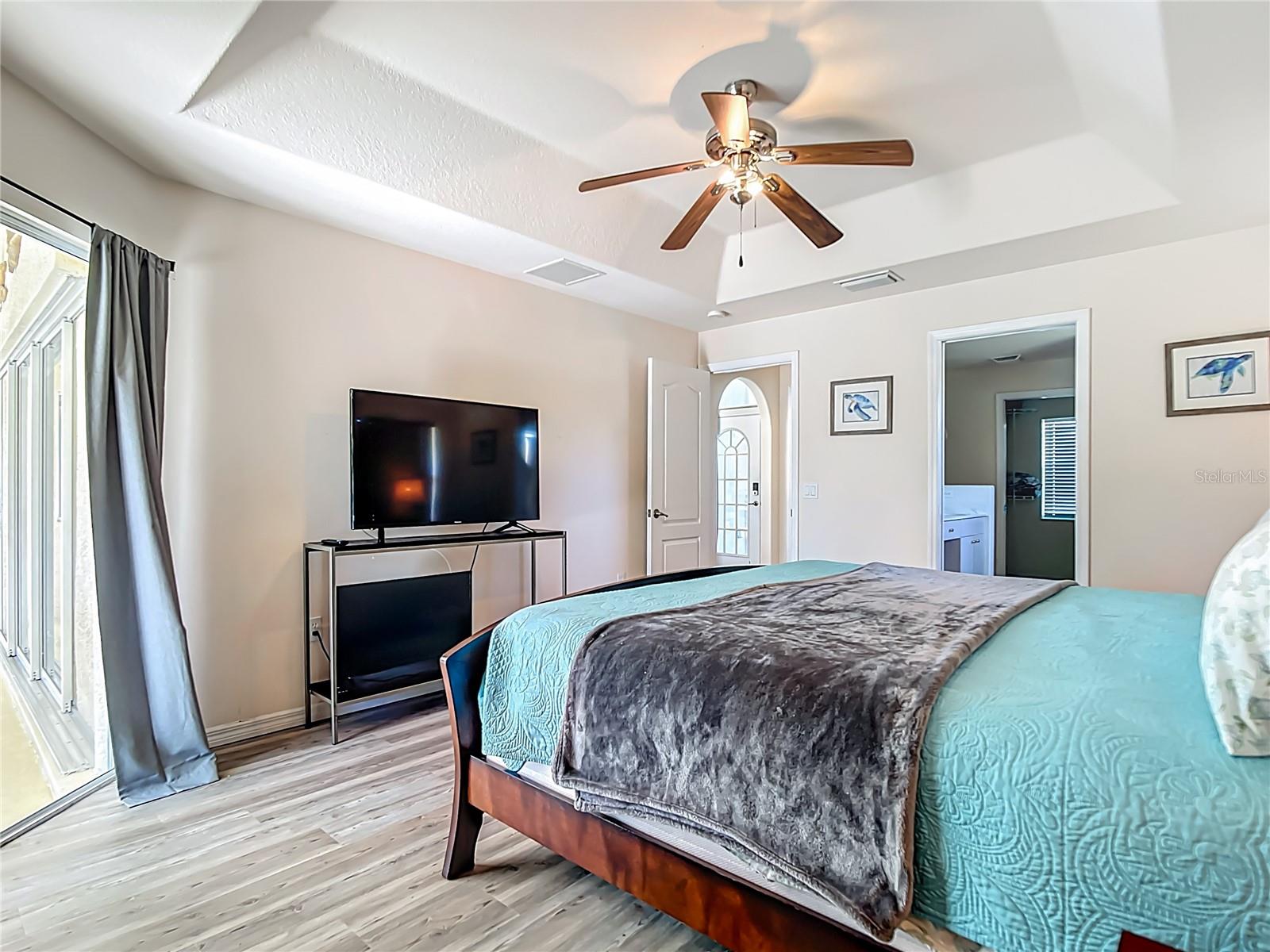 Image 31 of 51 For 145 Spur Drive