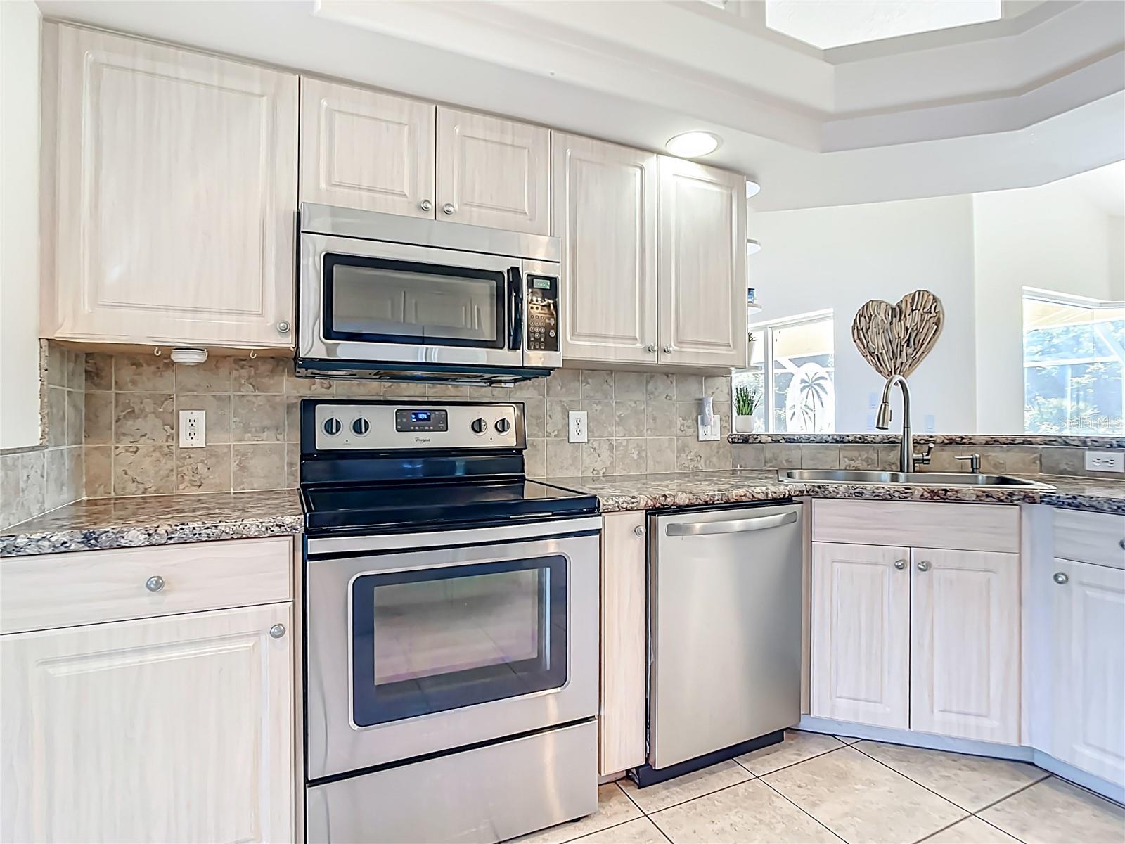 Image 5 of 51 For 145 Spur Drive