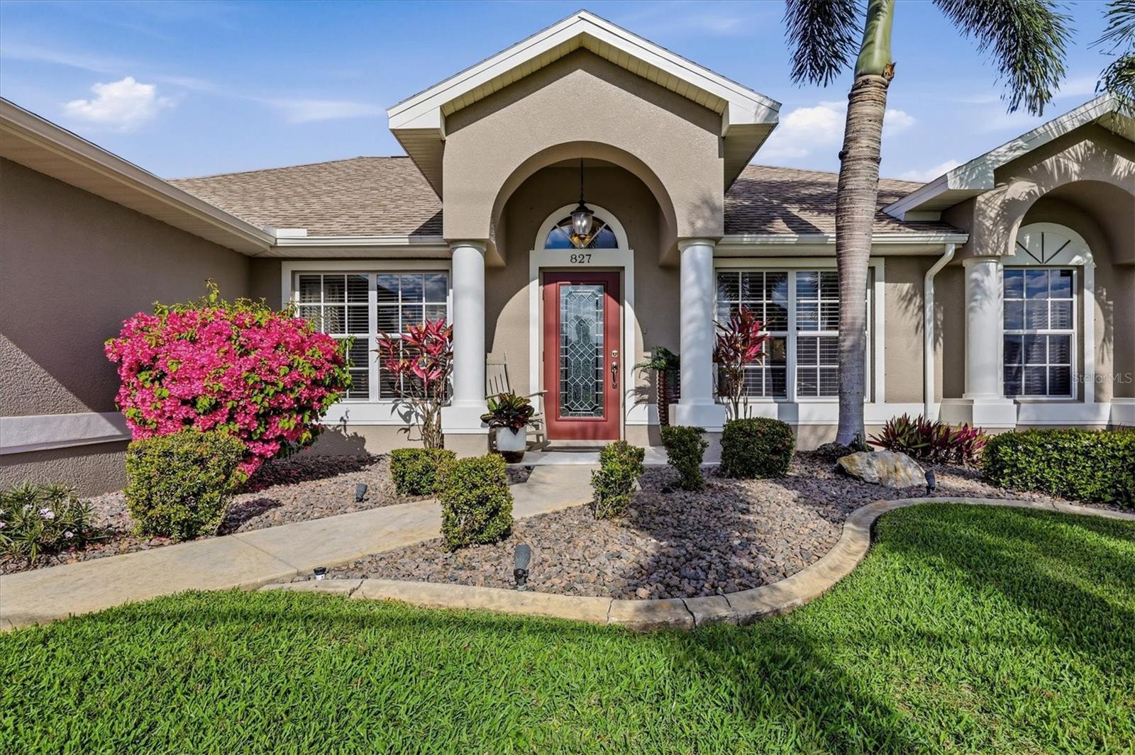 Image 3 of 31 For 827 Rotonda Circle