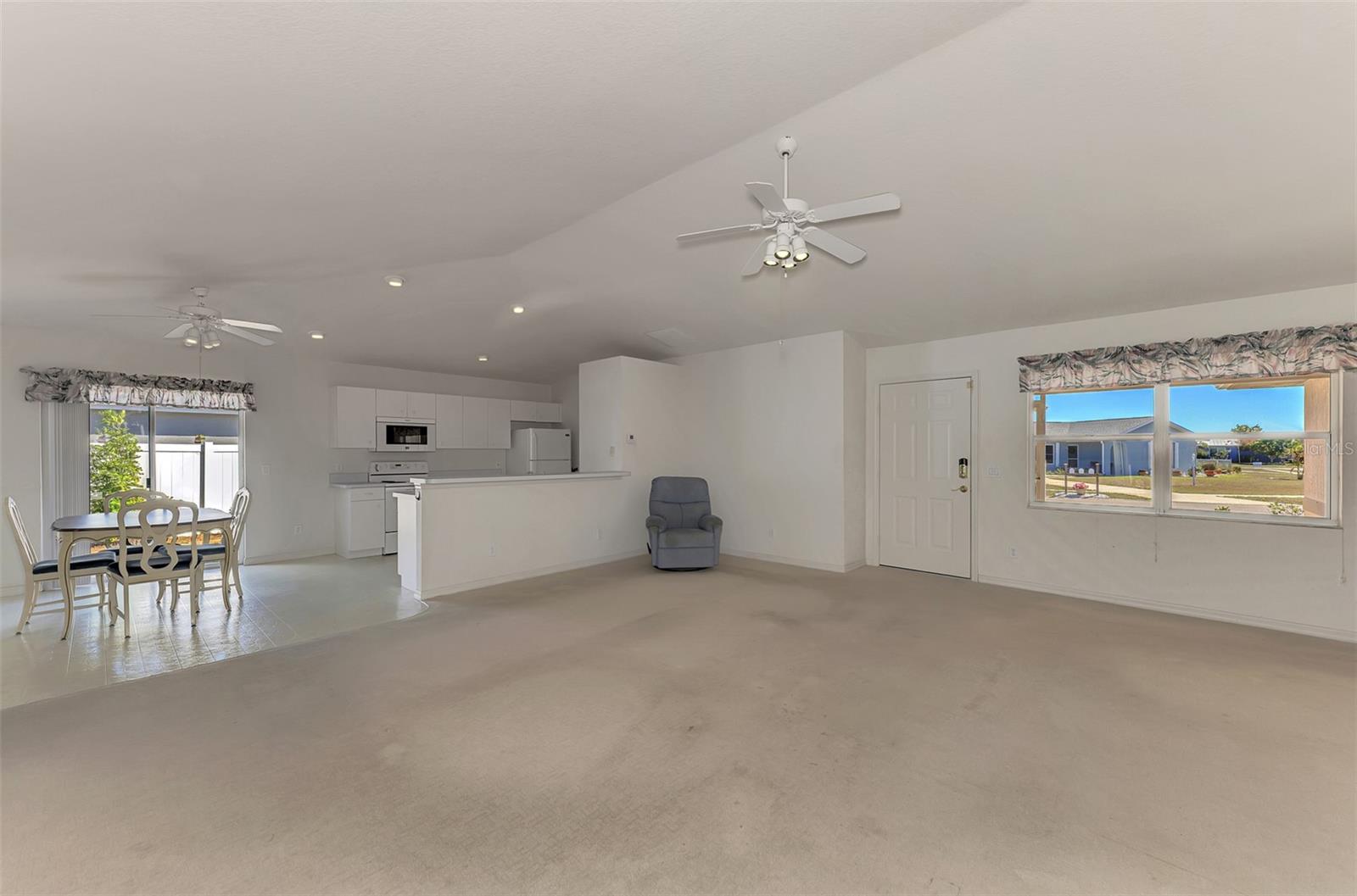 Image 10 of 56 For 13608 Clara Lane