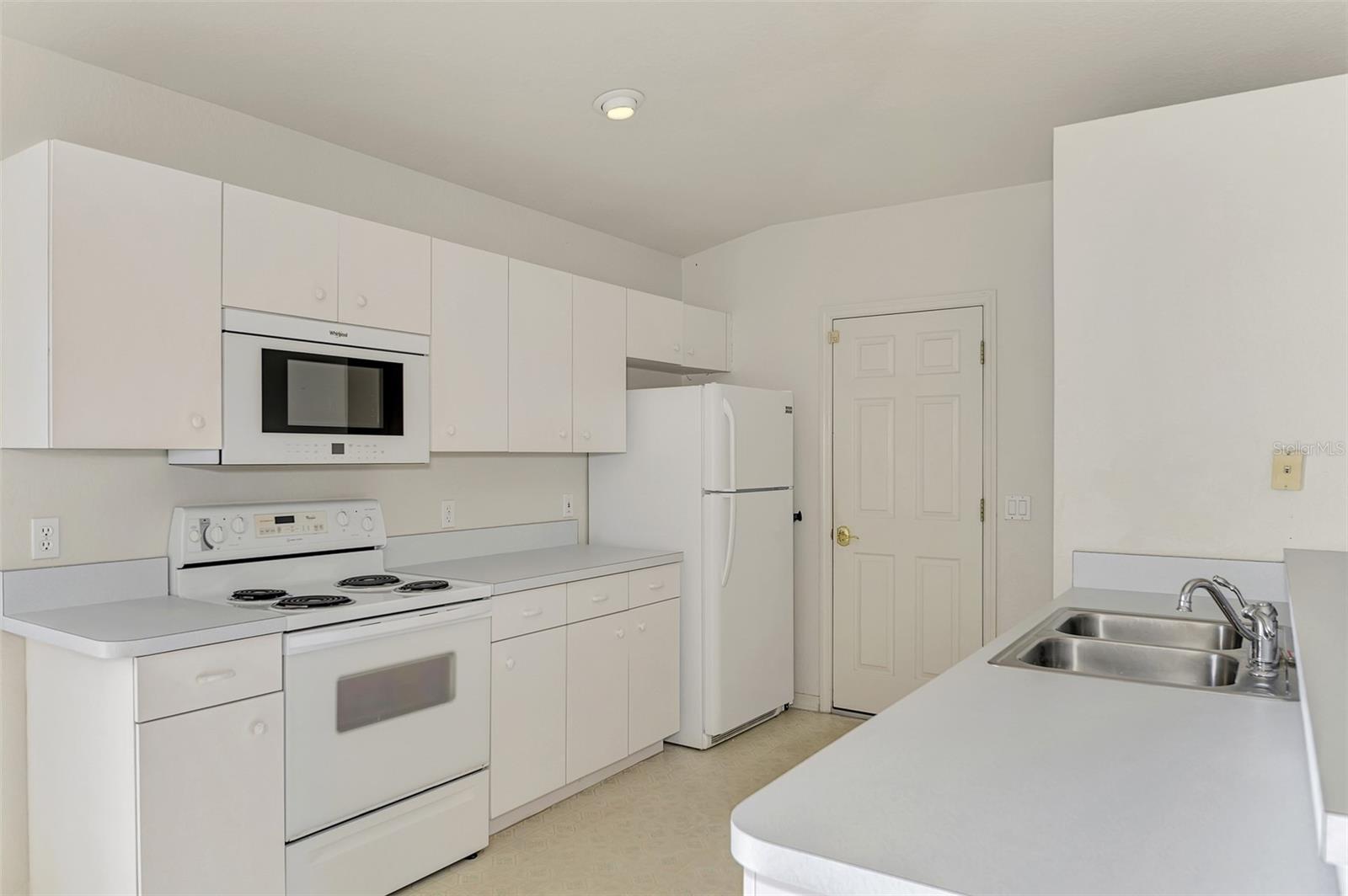 Image 13 of 56 For 13608 Clara Lane