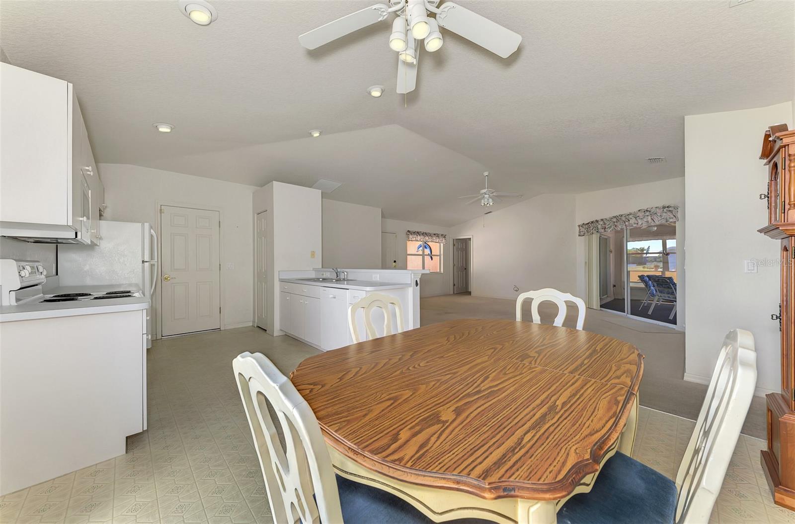 Image 24 of 56 For 13608 Clara Lane