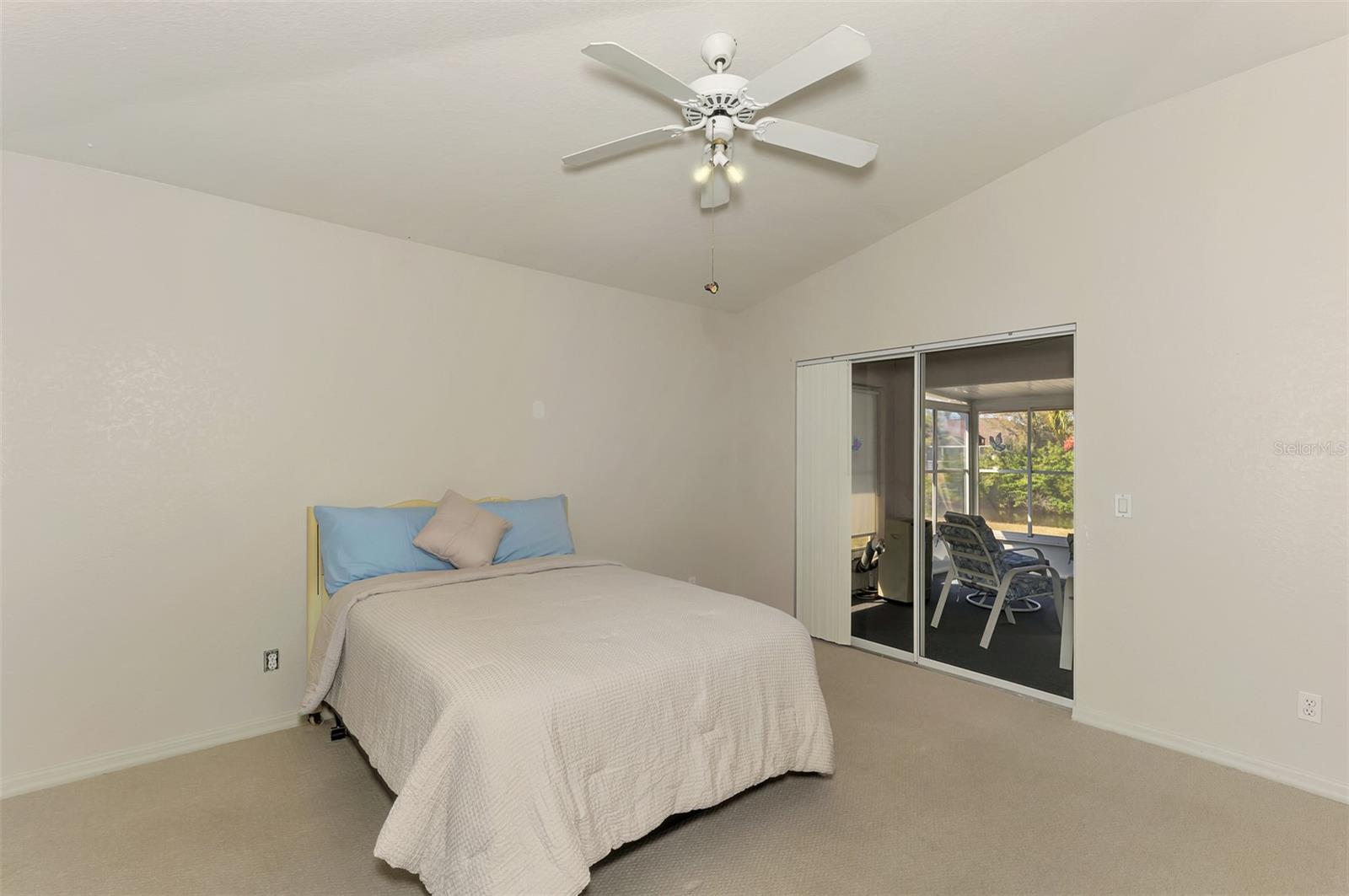 Image 31 of 56 For 13608 Clara Lane