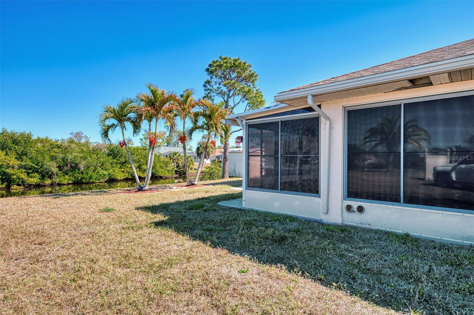 Image 37 of 56 For 13608 Clara Lane