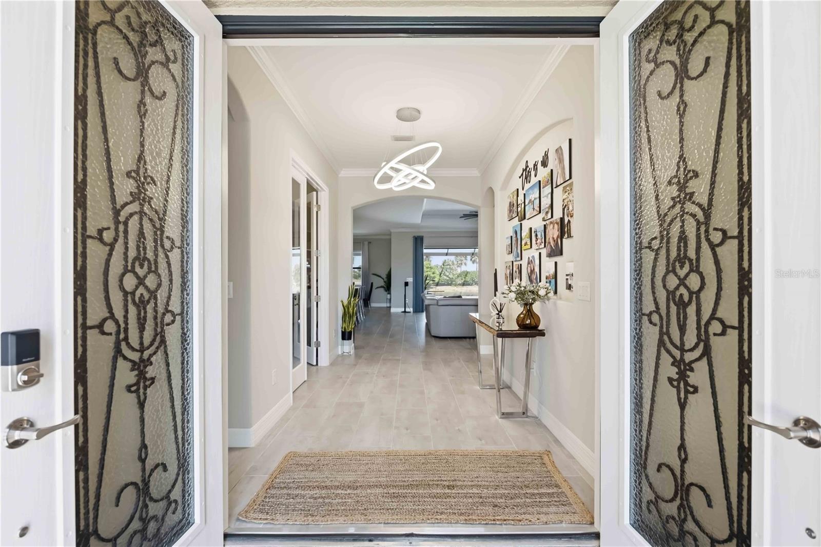 Image 3 of 96 For 10744 Tarflower Drive