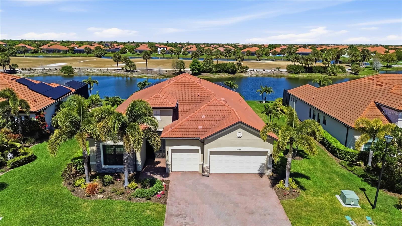 Image 72 of 96 For 10744 Tarflower Drive