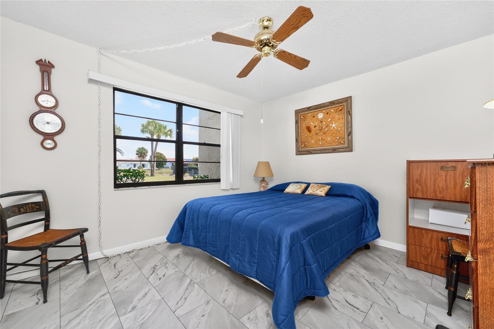 Image 20 of 42 For 96 Boundary Boulevard 132