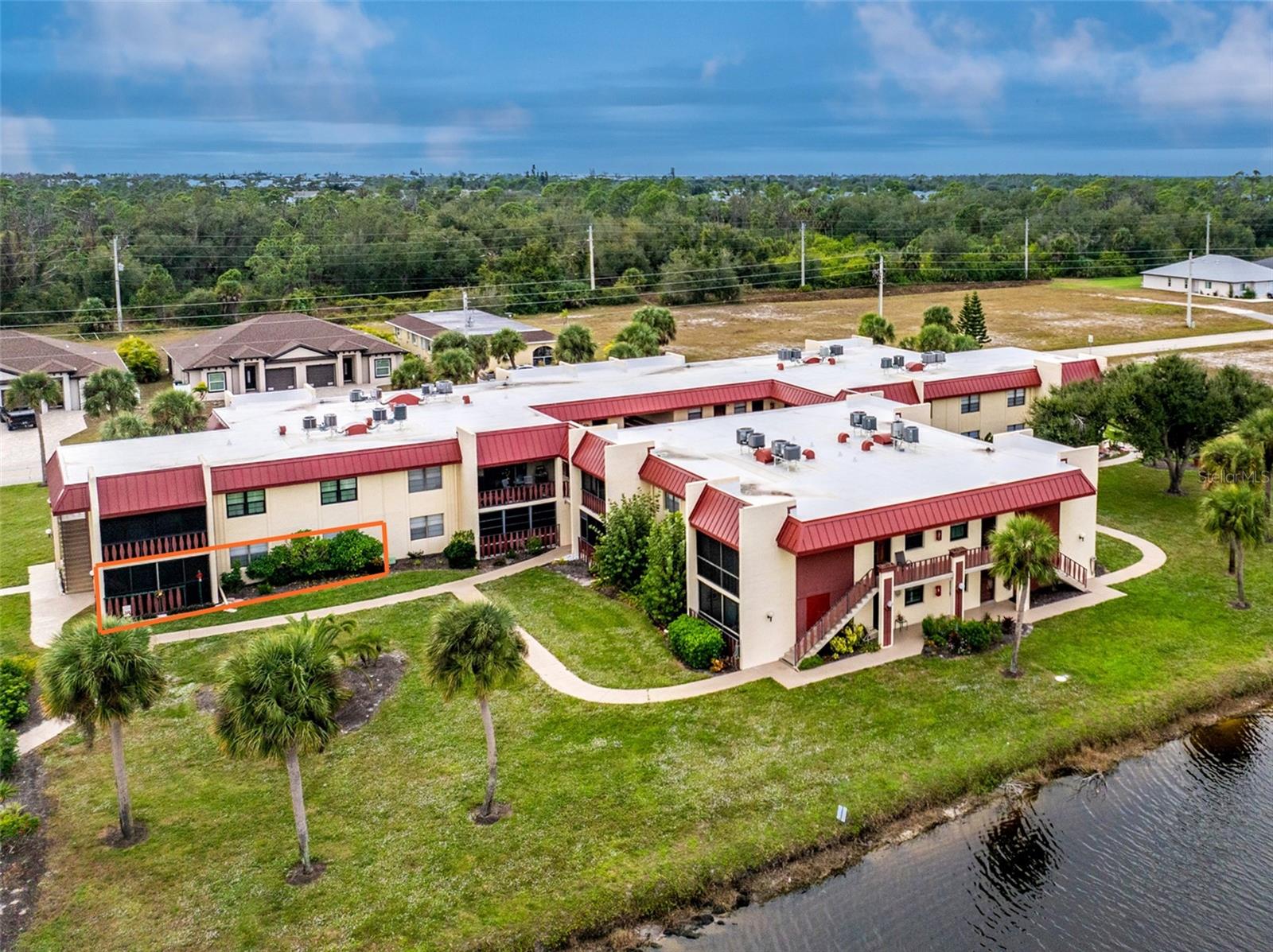 Image 40 of 42 For 96 Boundary Boulevard 132