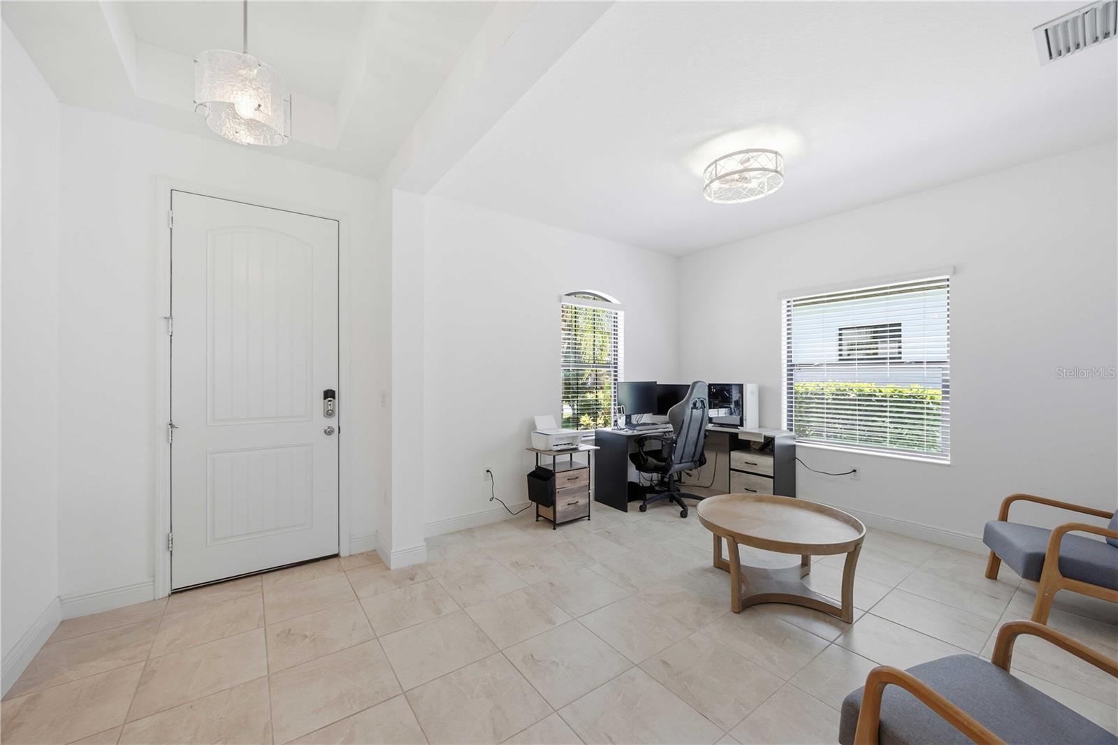 Image 17 of 62 For 225 Benedetto Court