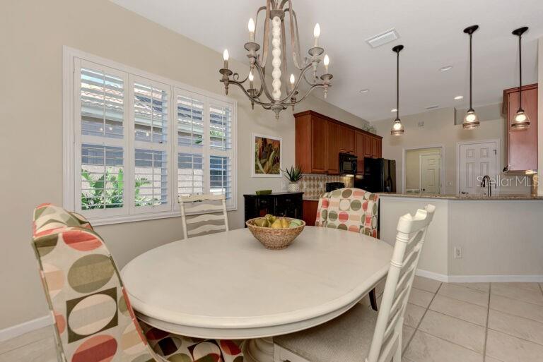 Image 16 of 35 For 13099 Preserve Court