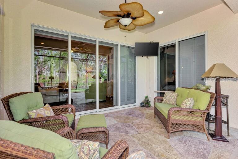 Image 32 of 35 For 13099 Preserve Court