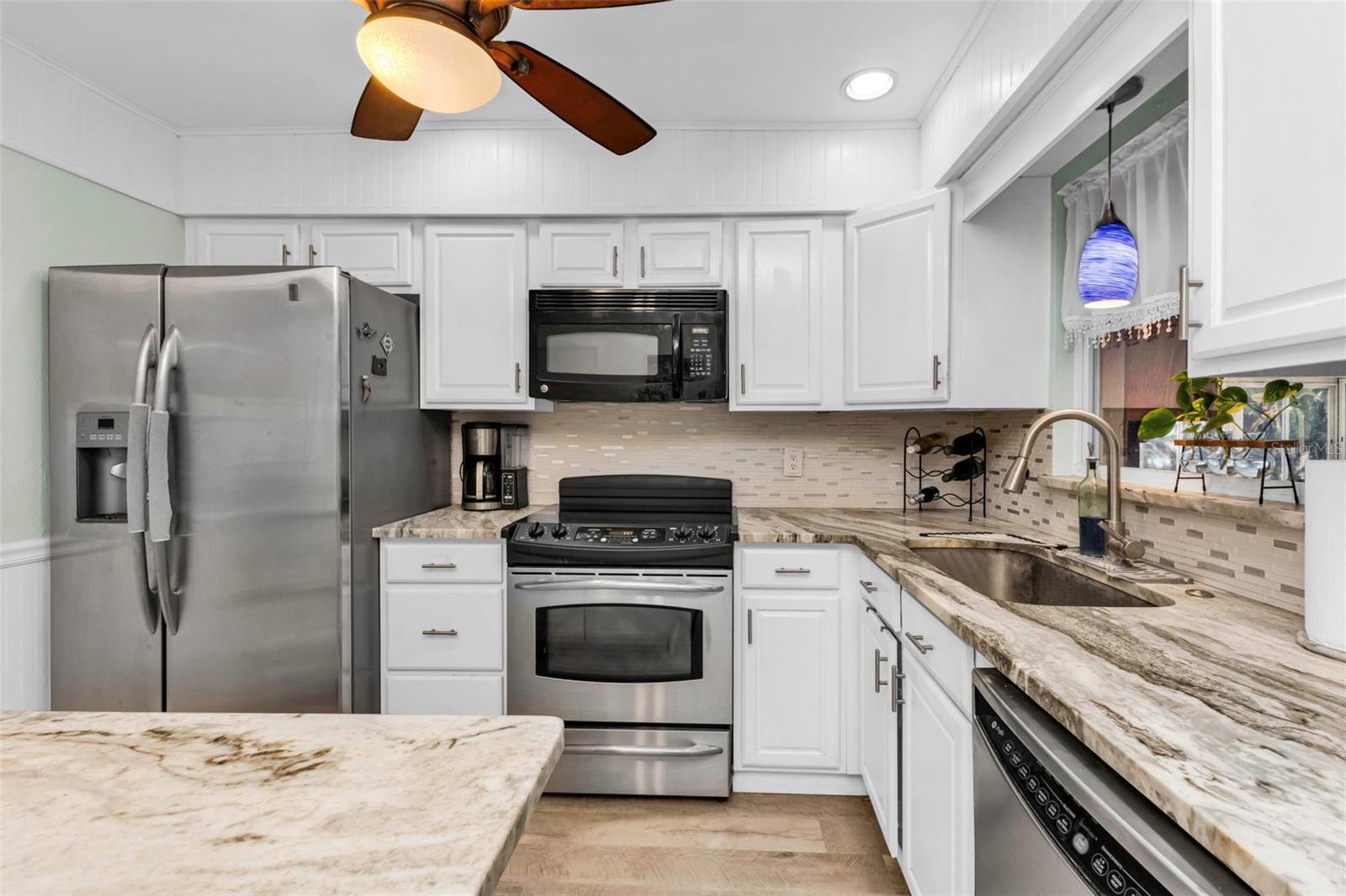 Image 10 of 39 For 71 Tulane Road