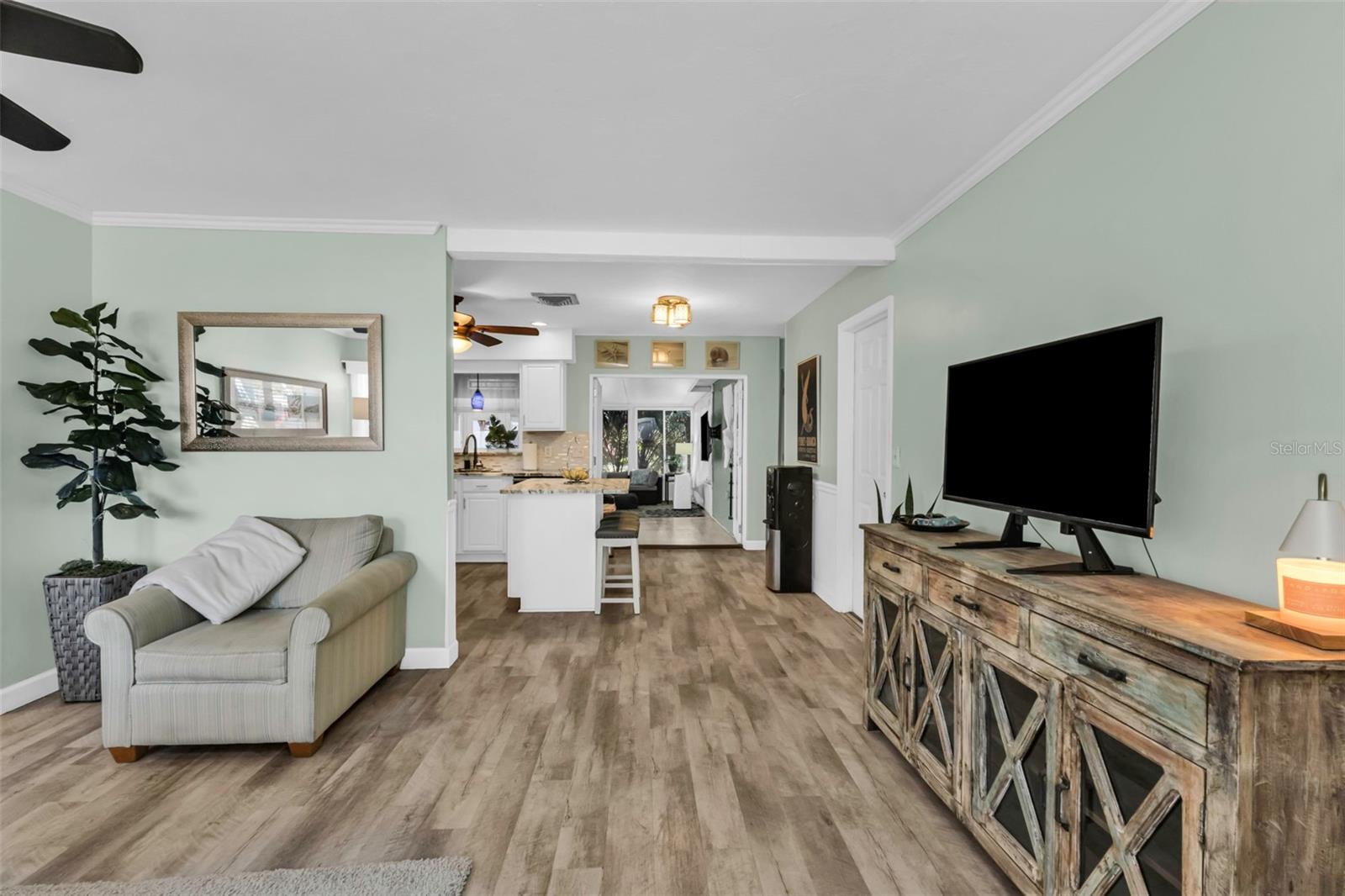 Image 6 of 39 For 71 Tulane Road