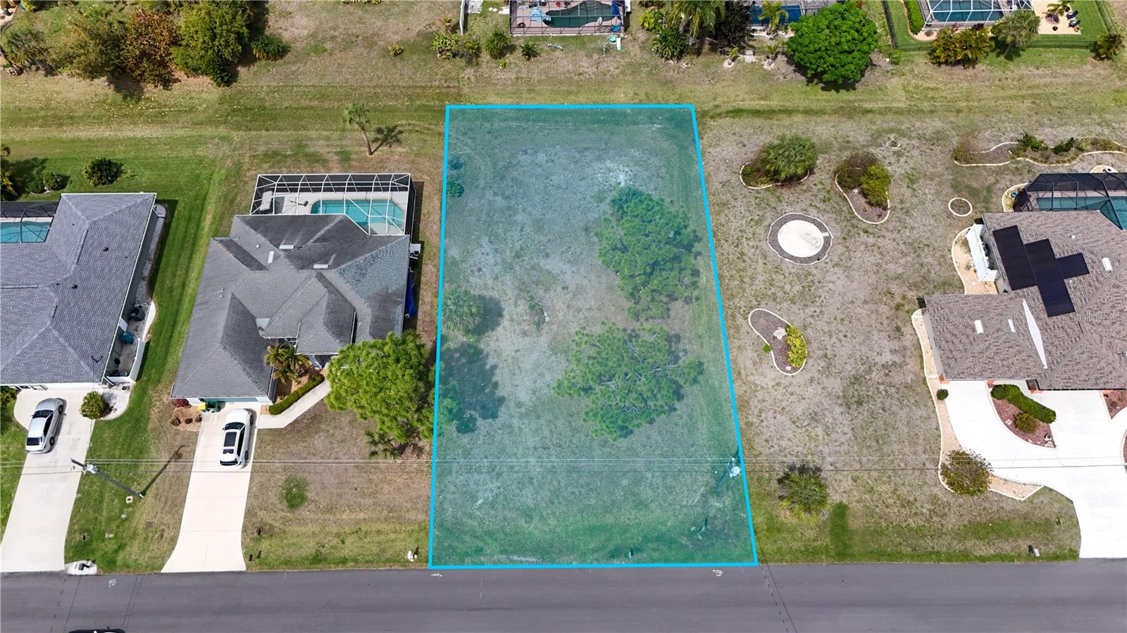 Details for 9 Long Meadow Lane, ROTONDA WEST, FL 33947