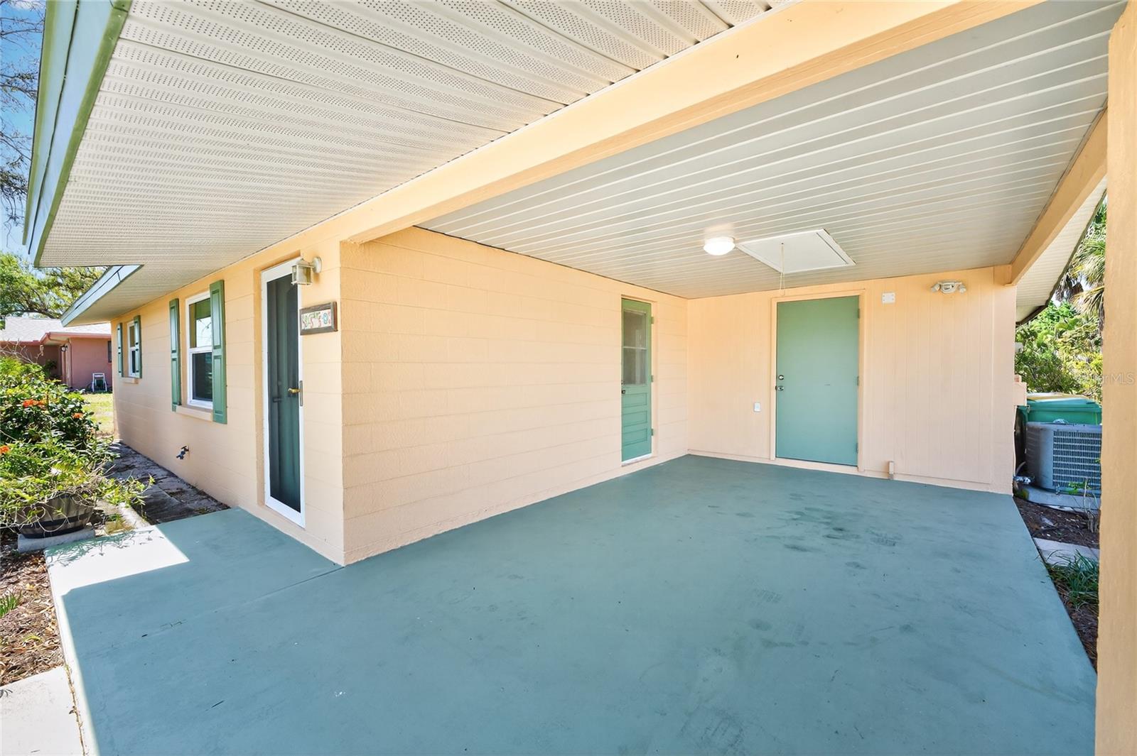 Image 27 of 45 For 2550 10th Street