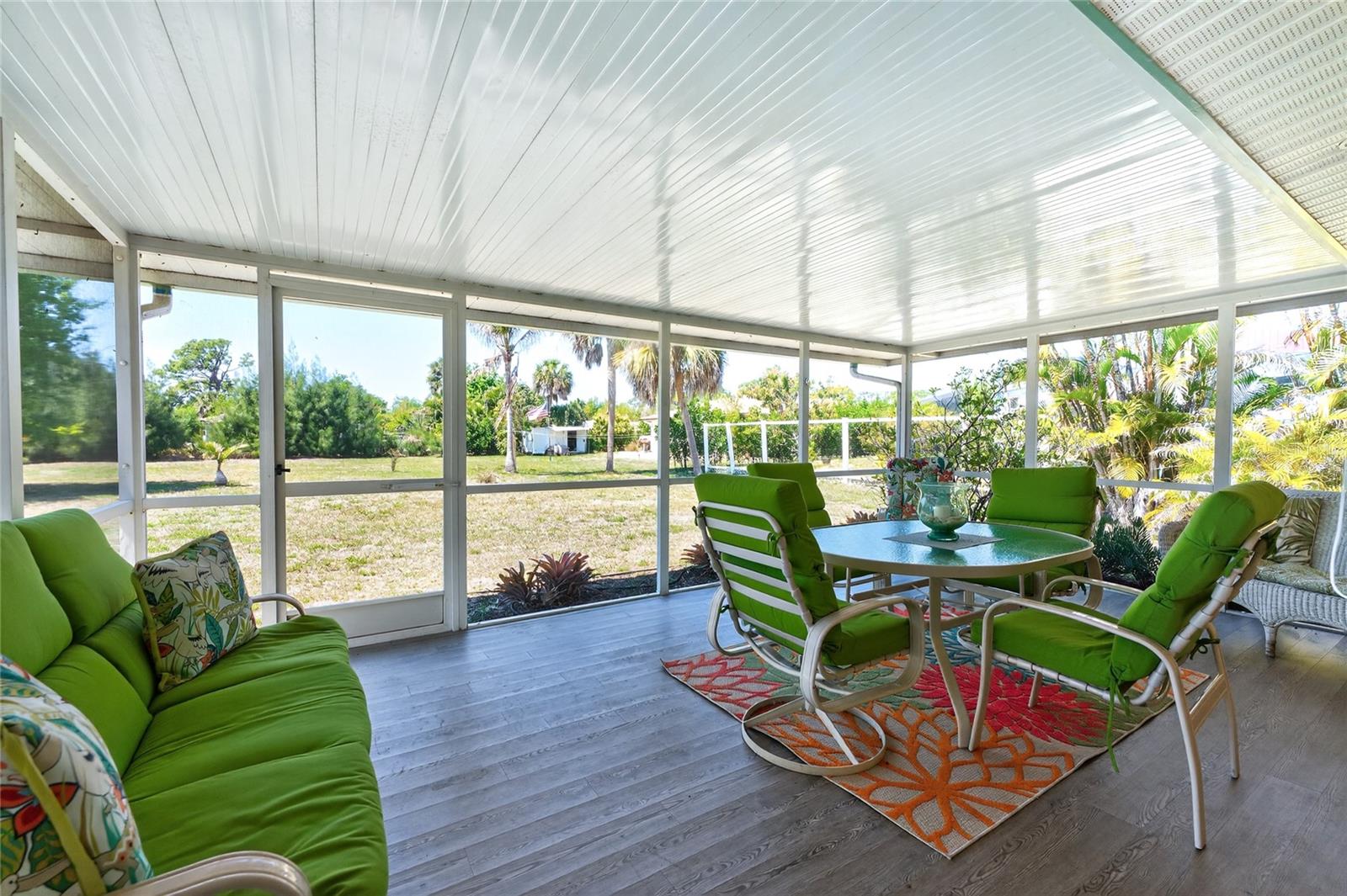 Image 3 of 45 For 2550 10th Street