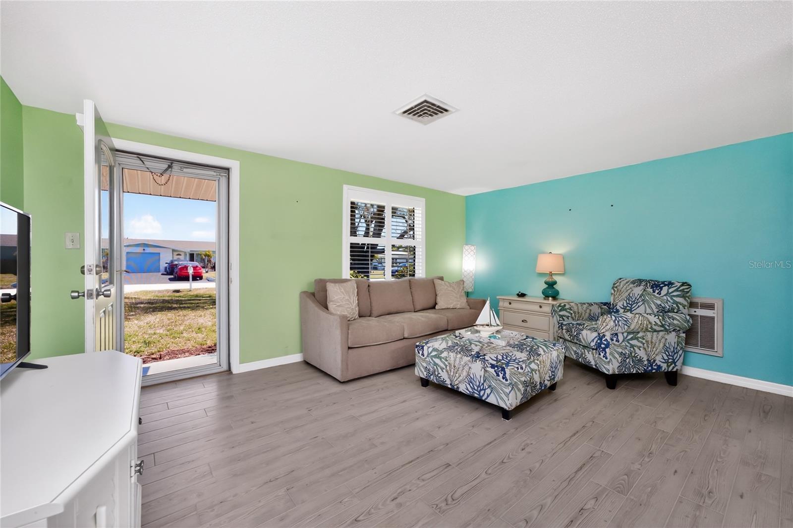 Image 9 of 45 For 2550 10th Street