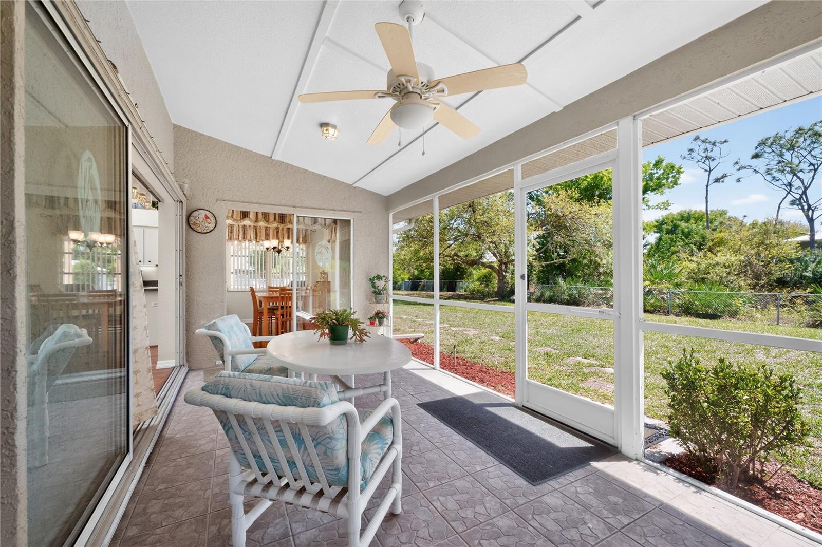 Image 36 of 61 For 10349 Greenway Avenue