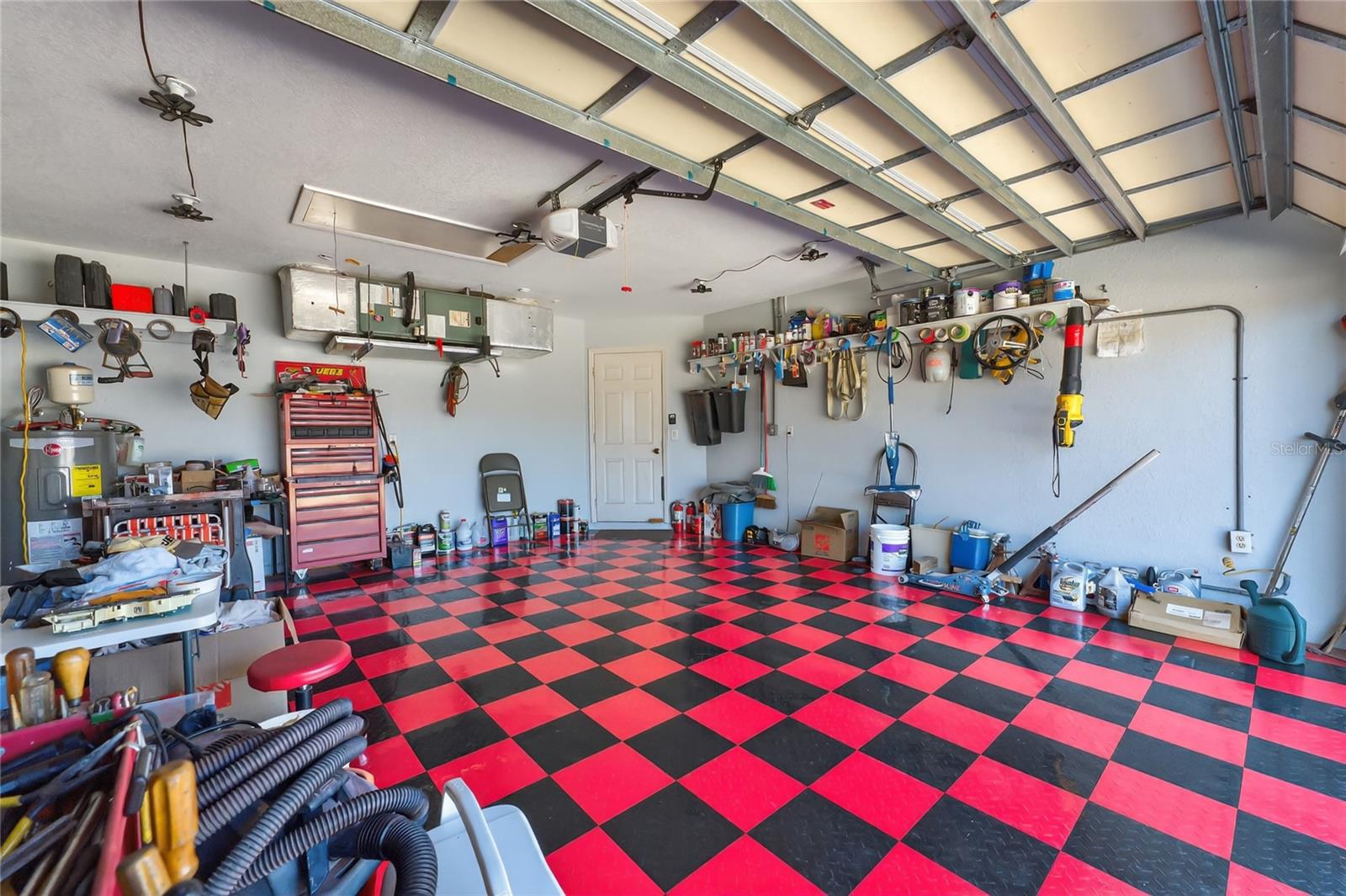 Image 39 of 61 For 10349 Greenway Avenue