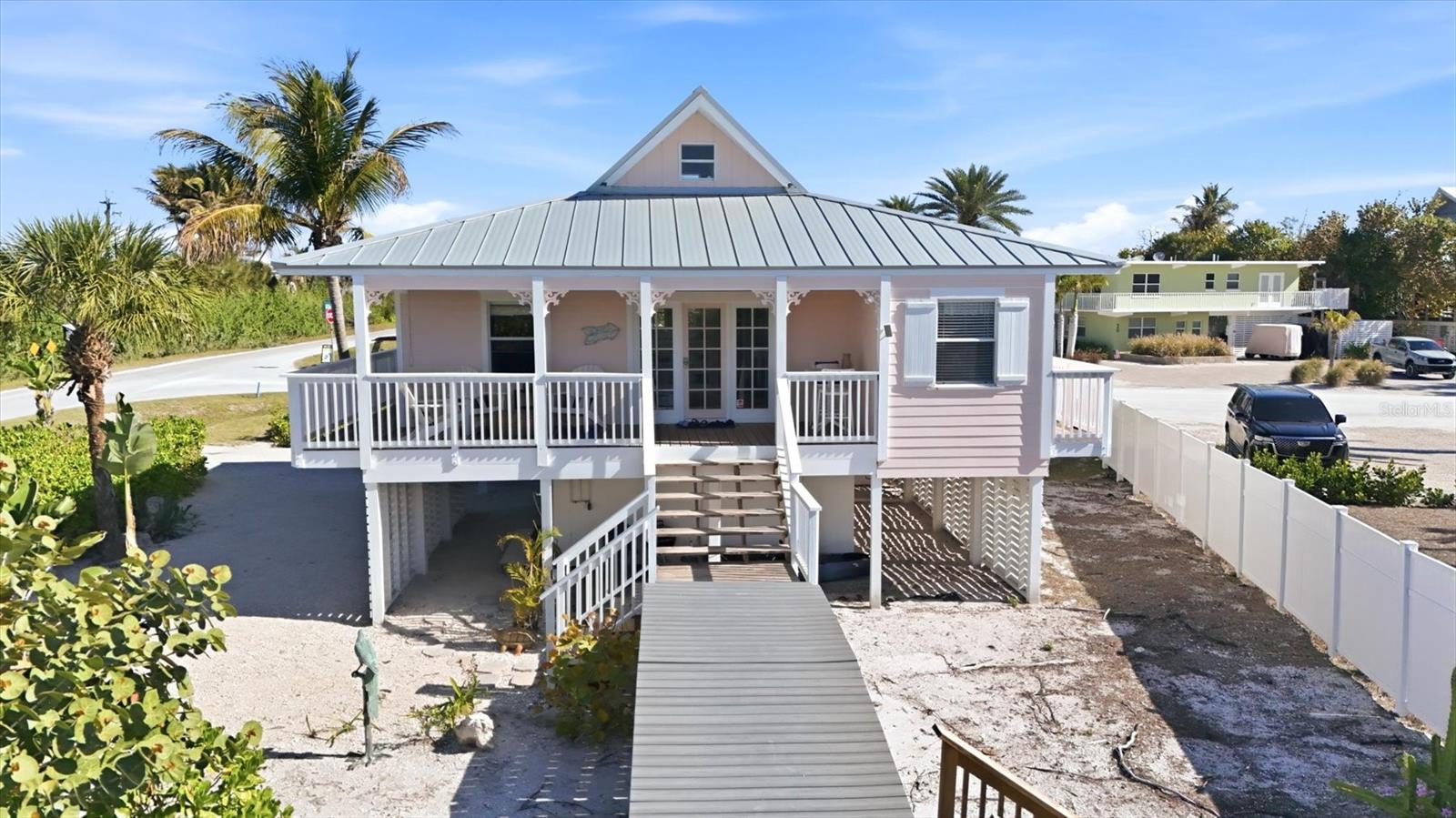 Image 36 of 42 For 11 Bocilla Drive