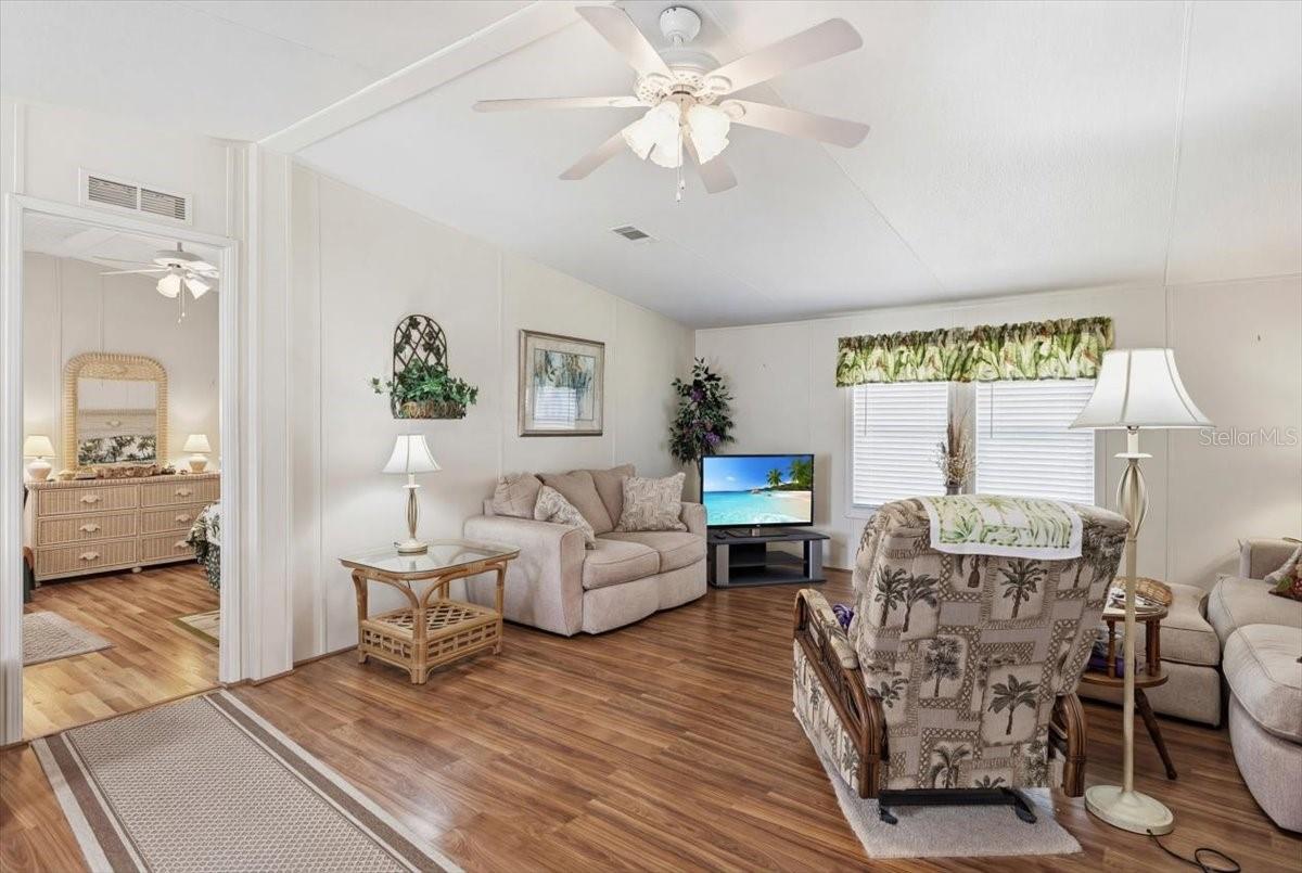 Image 12 of 66 For 2727 Tanager Lane