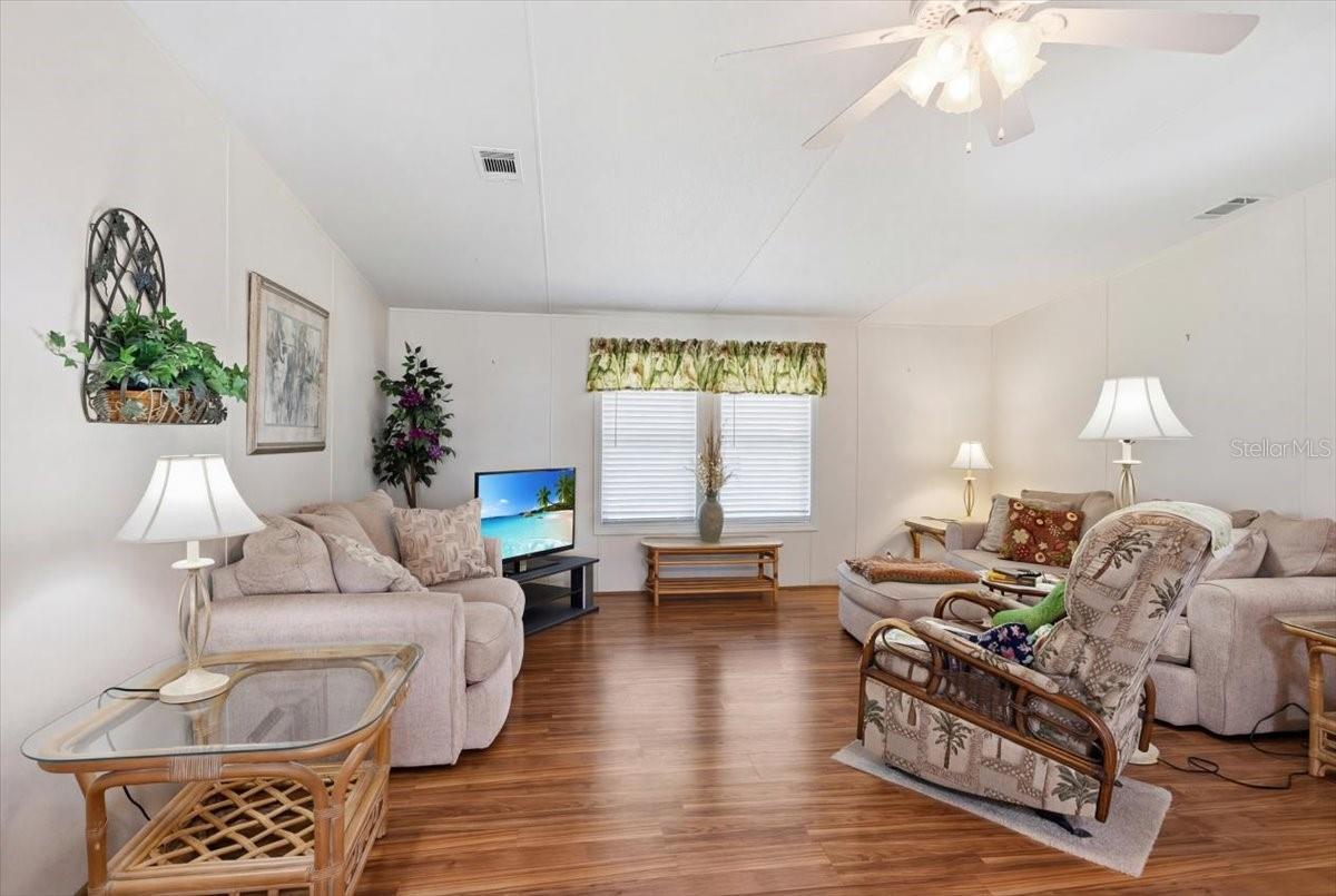 Image 13 of 66 For 2727 Tanager Lane