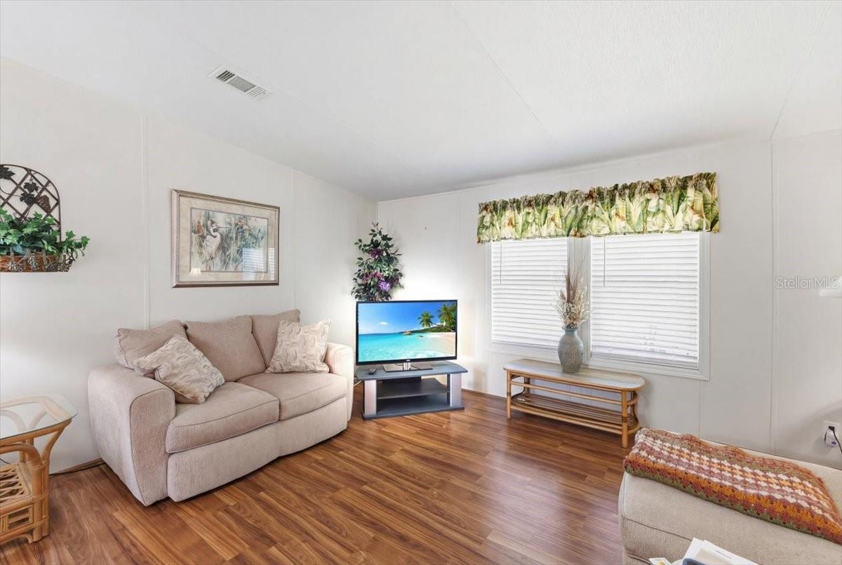 Image 14 of 66 For 2727 Tanager Lane