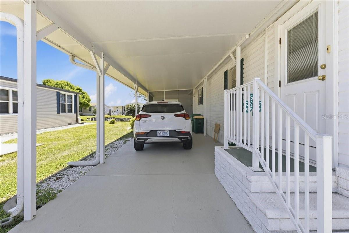 Image 4 of 66 For 2727 Tanager Lane