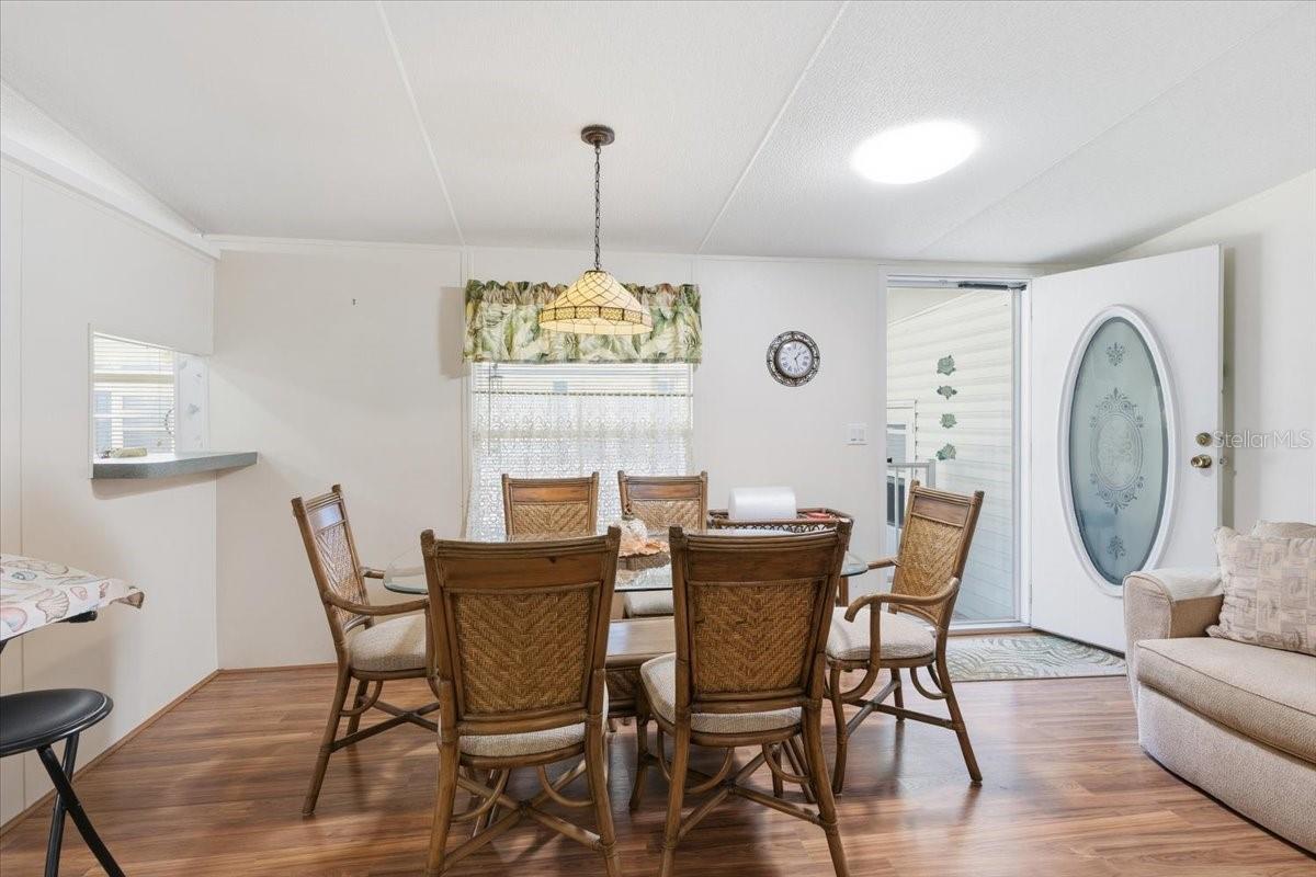 Image 8 of 66 For 2727 Tanager Lane