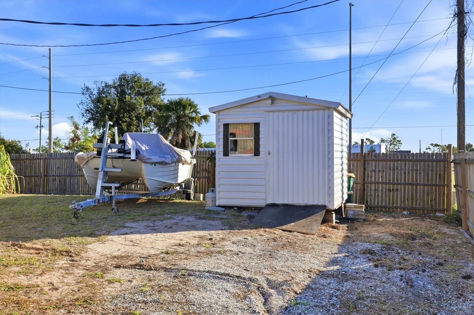 Image 27 of 34 For 3225 Towhee Street