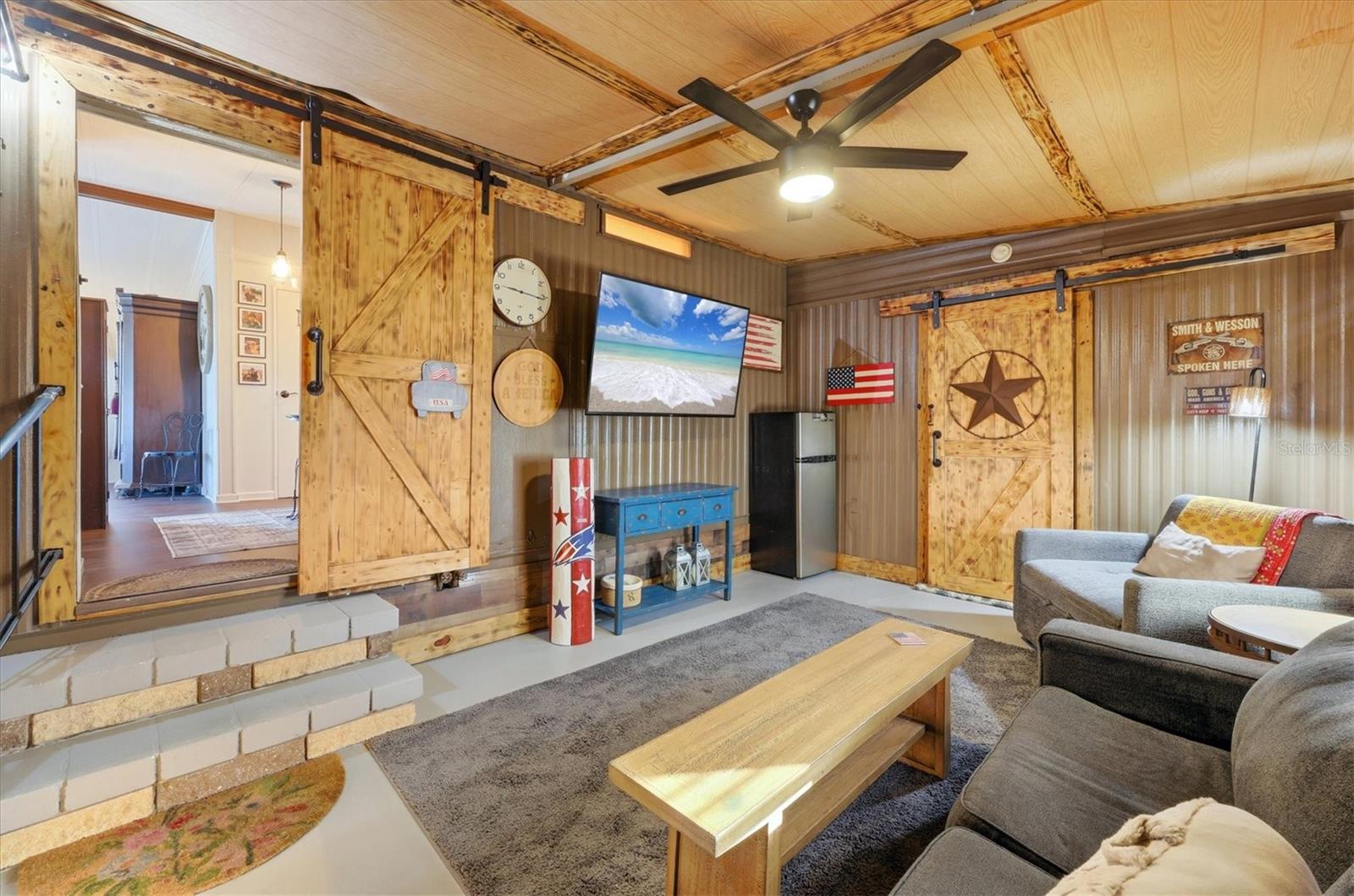 Image 3 of 34 For 3225 Towhee Street