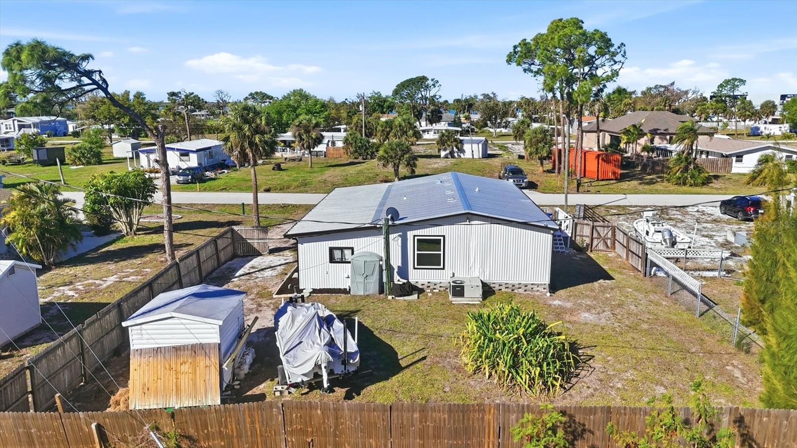 Image 30 of 34 For 3225 Towhee Street