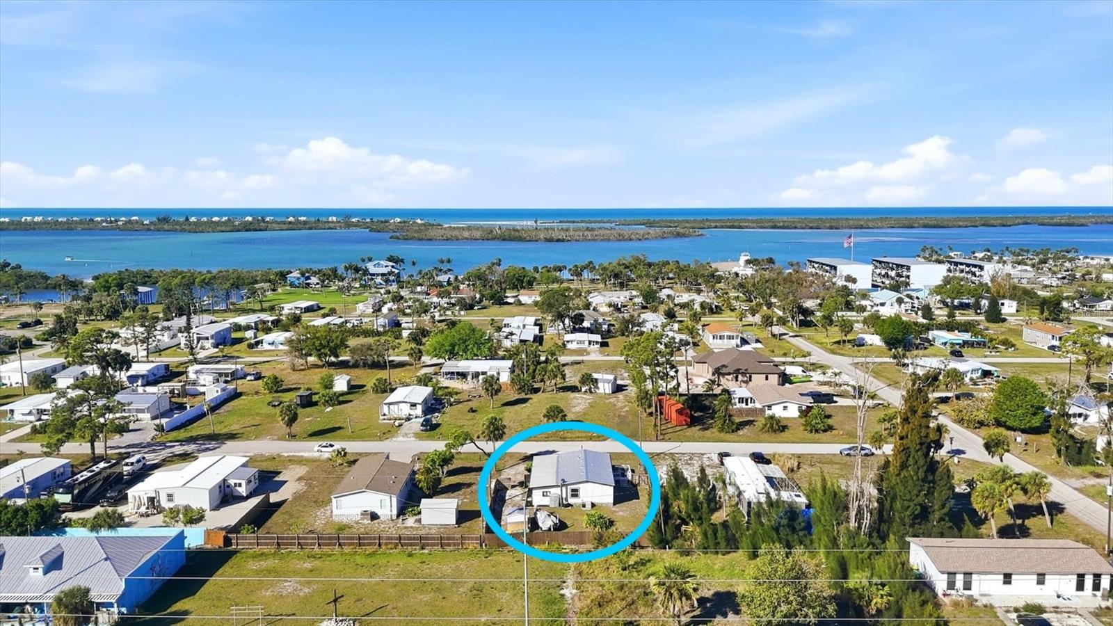 Image 32 of 34 For 3225 Towhee Street