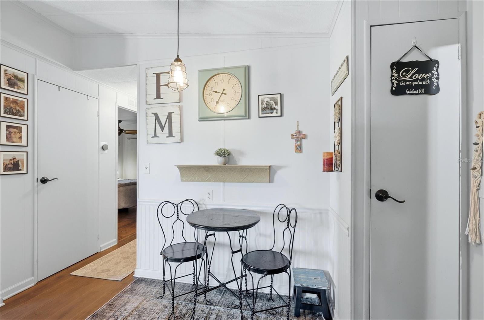 Image 6 of 34 For 3225 Towhee Street