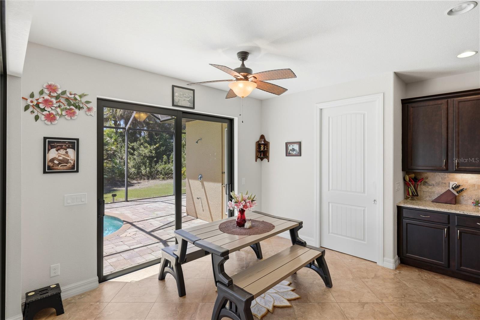 Image 16 of 46 For 2285 Nordendale Boulevard