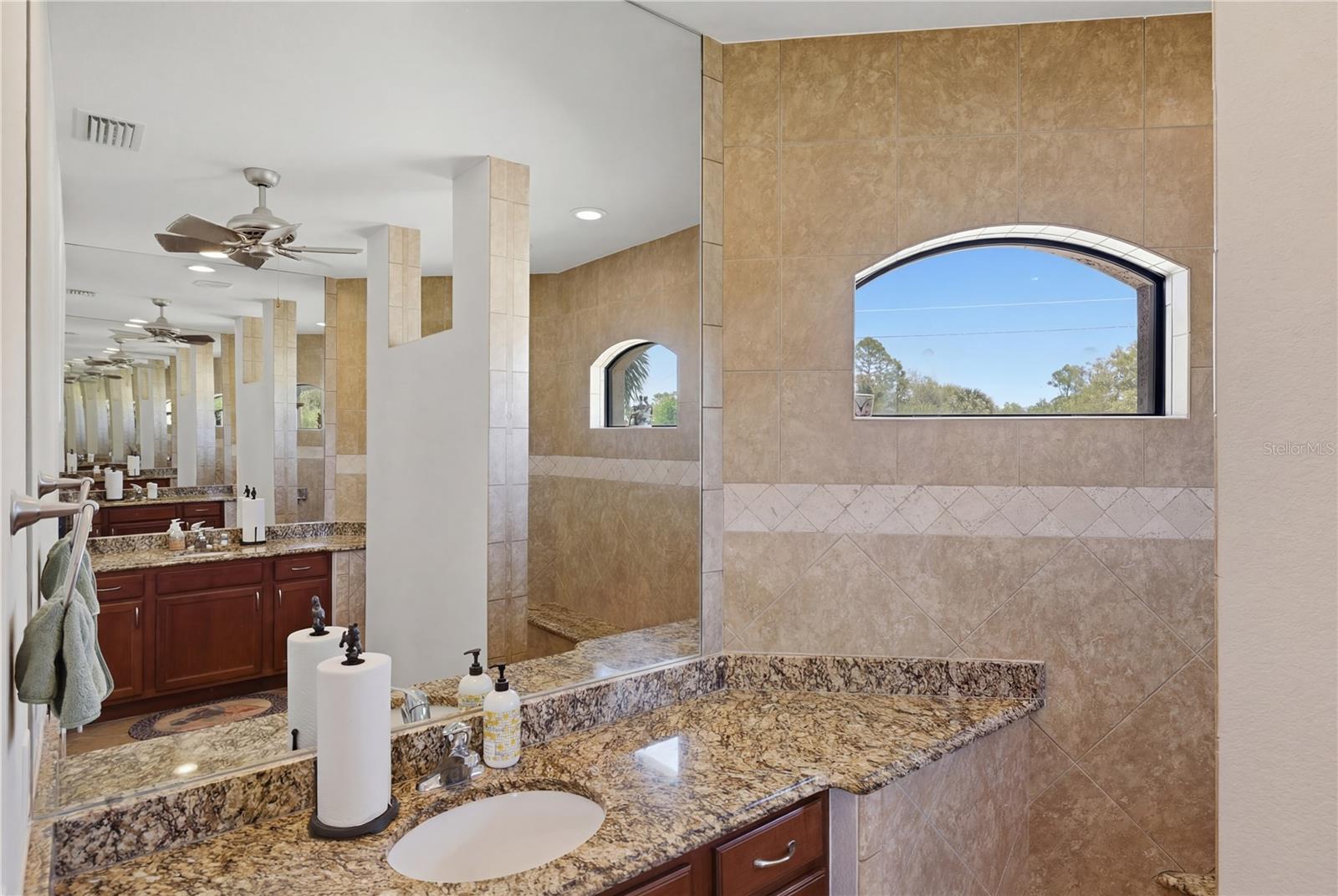 Image 30 of 46 For 2285 Nordendale Boulevard