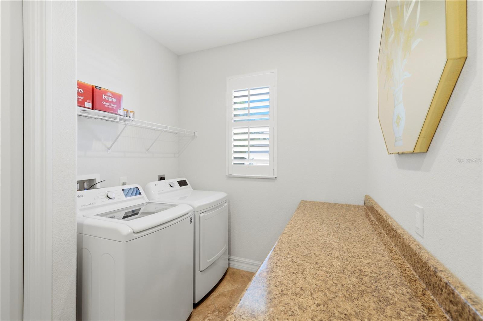 Image 34 of 46 For 2285 Nordendale Boulevard