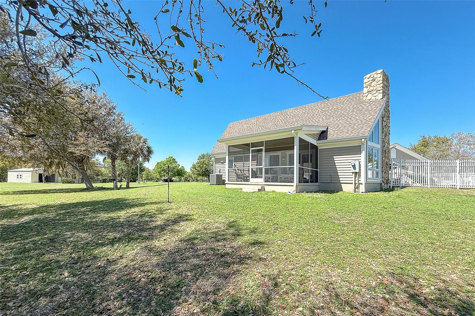 Image 55 of 73 For 9299 Lipe Road