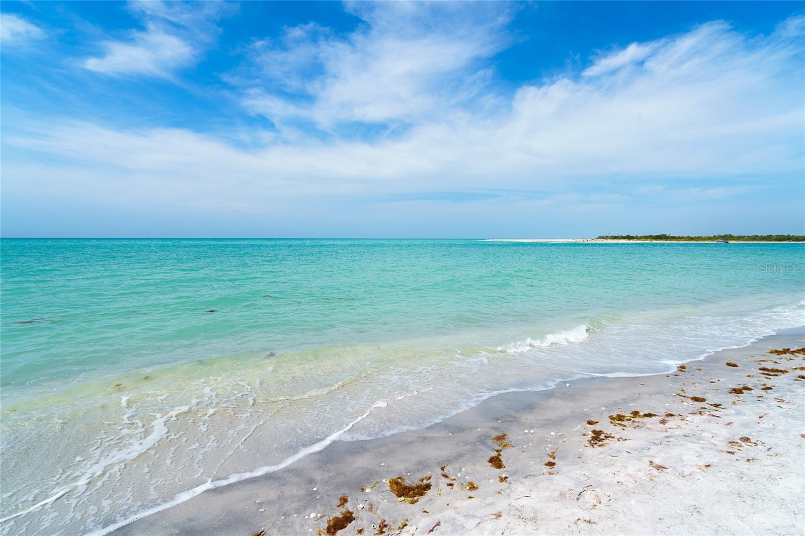 Image 25 of 29 For 7438 Palm Island Drive 3721