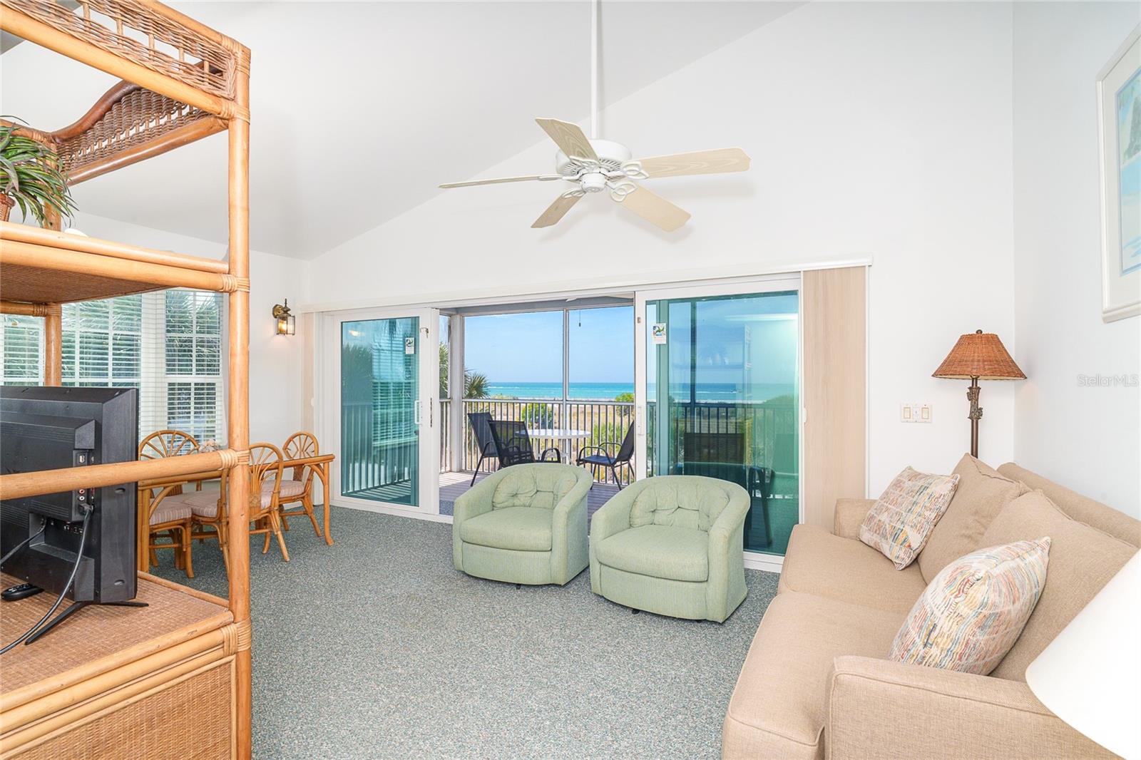 Image 6 of 29 For 7438 Palm Island Drive 3721