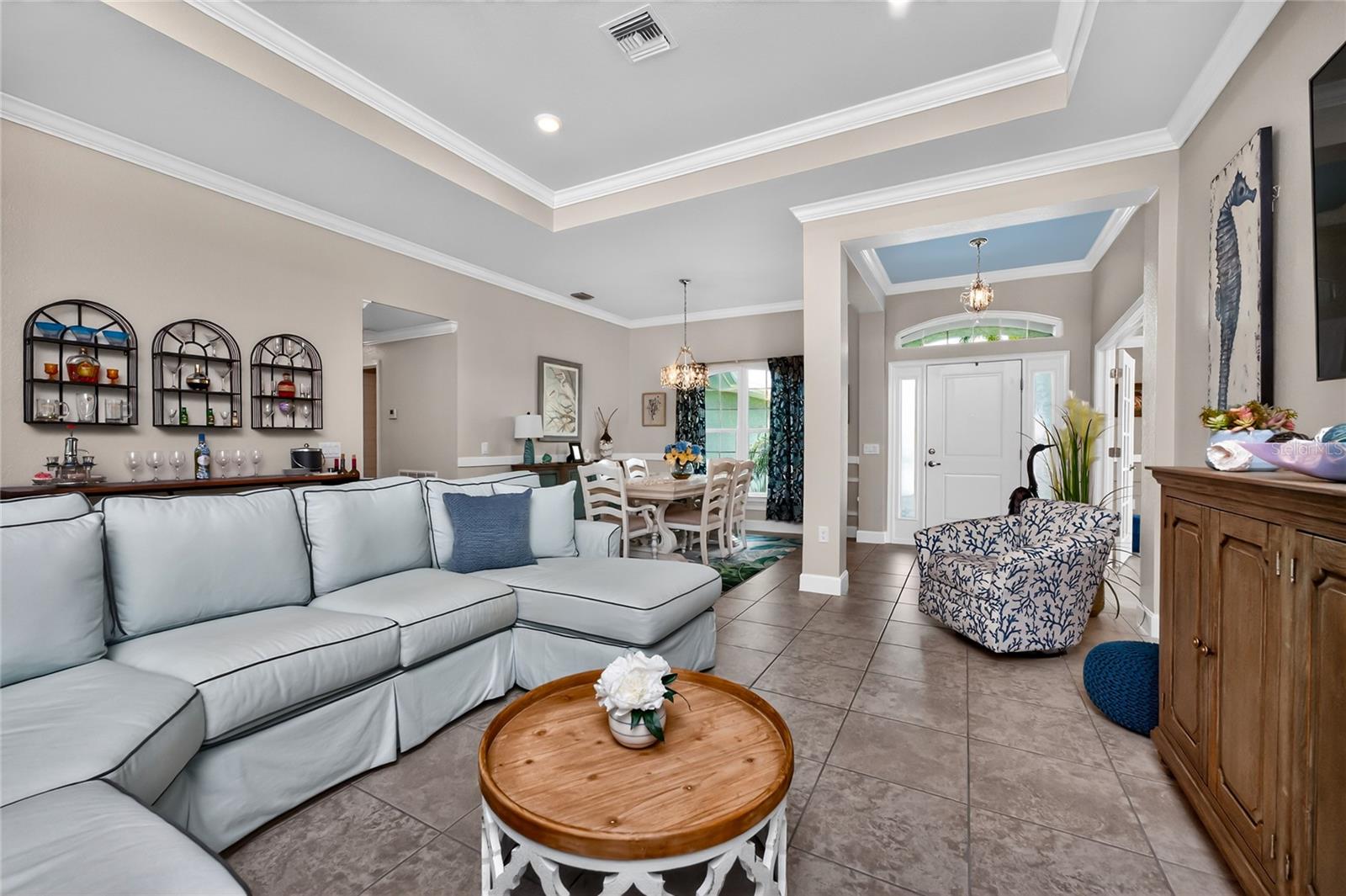 Image 12 of 64 For 185 Hercules Drive