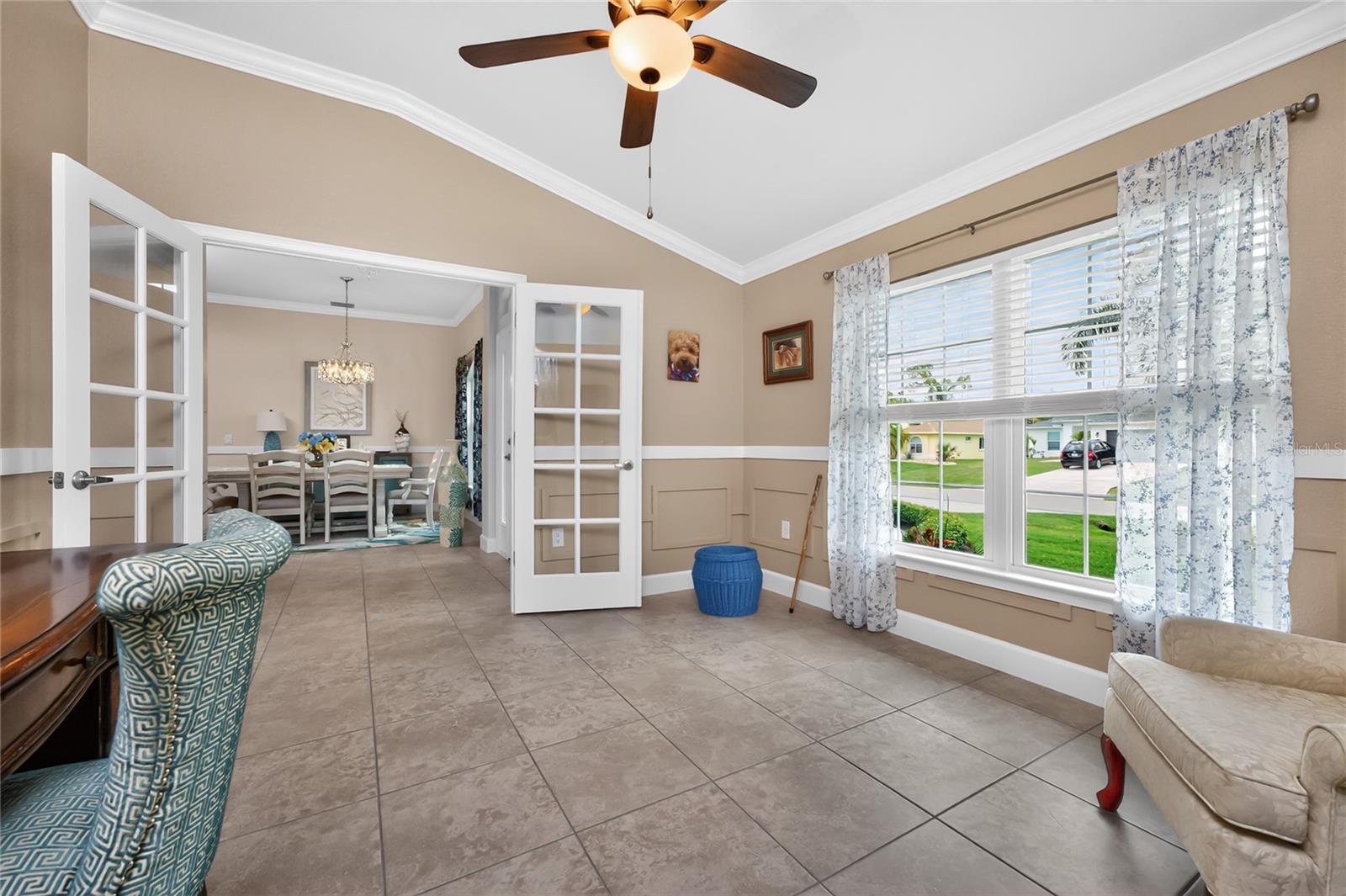 Image 43 of 64 For 185 Hercules Drive