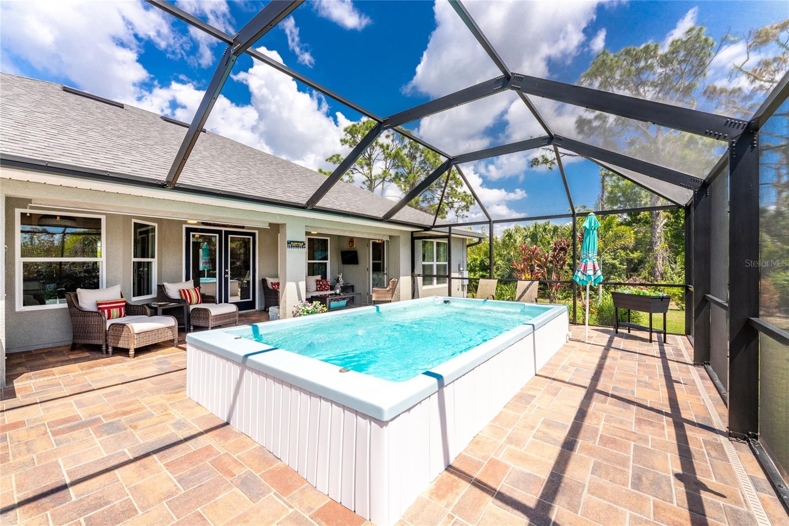 Image 48 of 64 For 185 Hercules Drive