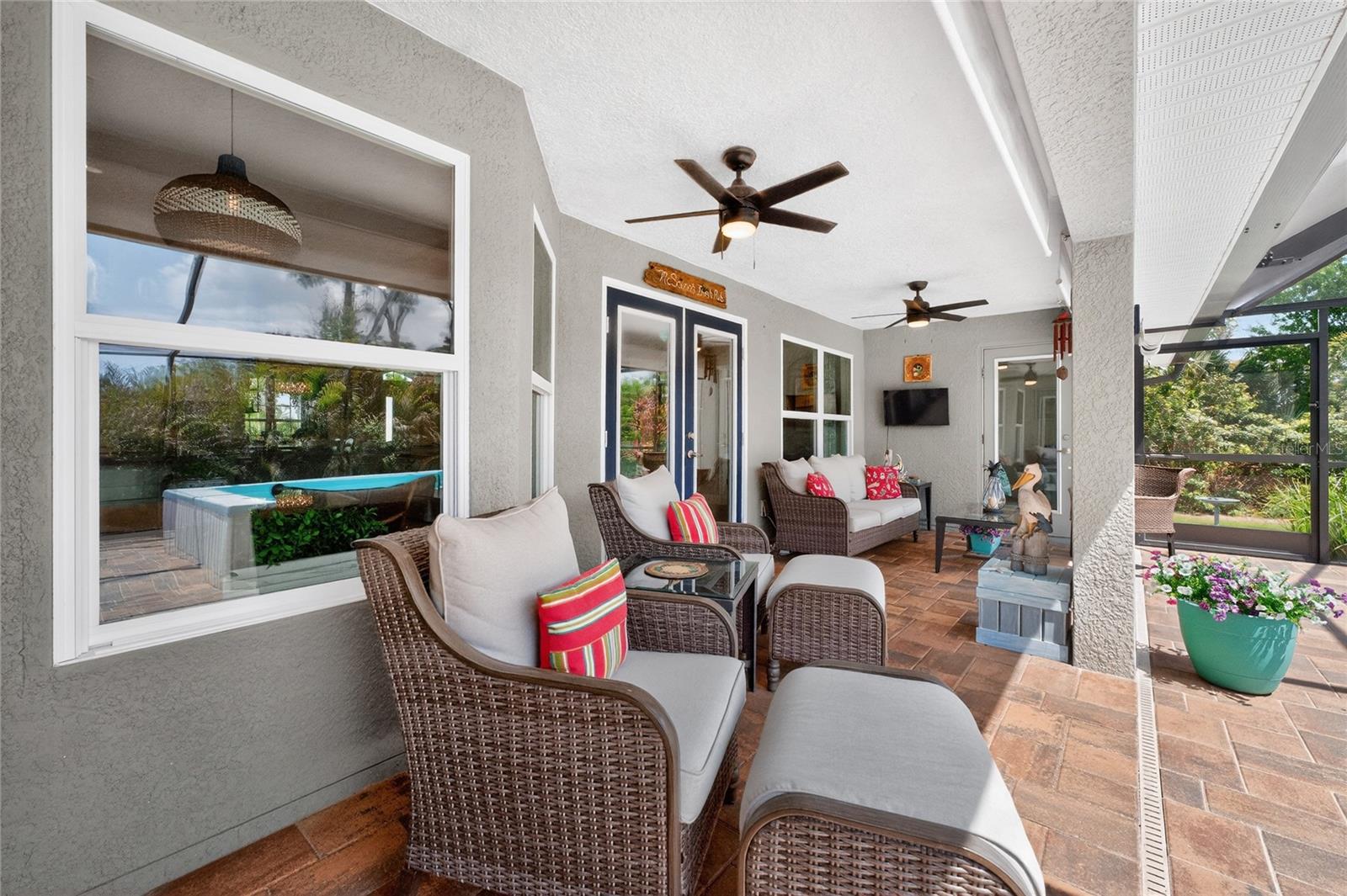 Image 50 of 64 For 185 Hercules Drive