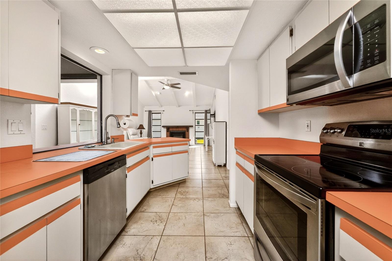 Image 14 of 55 For 413 Eden Drive