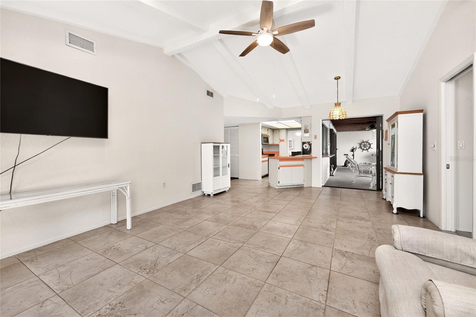 Image 20 of 55 For 413 Eden Drive