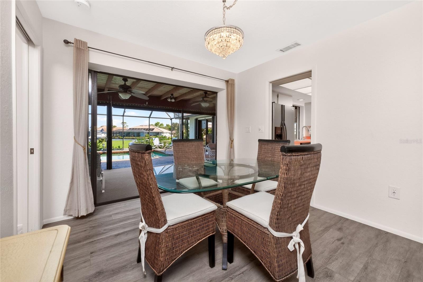 Image 22 of 55 For 413 Eden Drive