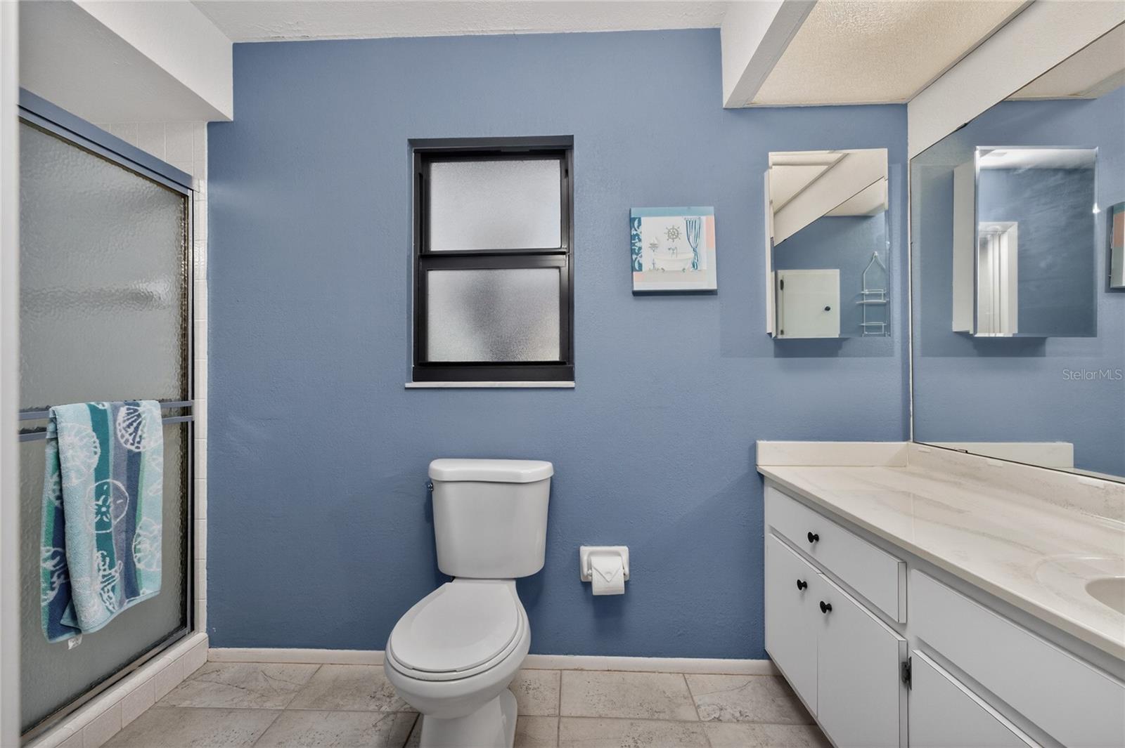 Image 26 of 55 For 413 Eden Drive